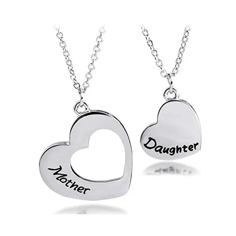 2 Pcs/set Mother and Daughter Heart-Shaped Hollow Female Pendant Necklace for Women Girls Fashion Family Love Mother's Day Gift