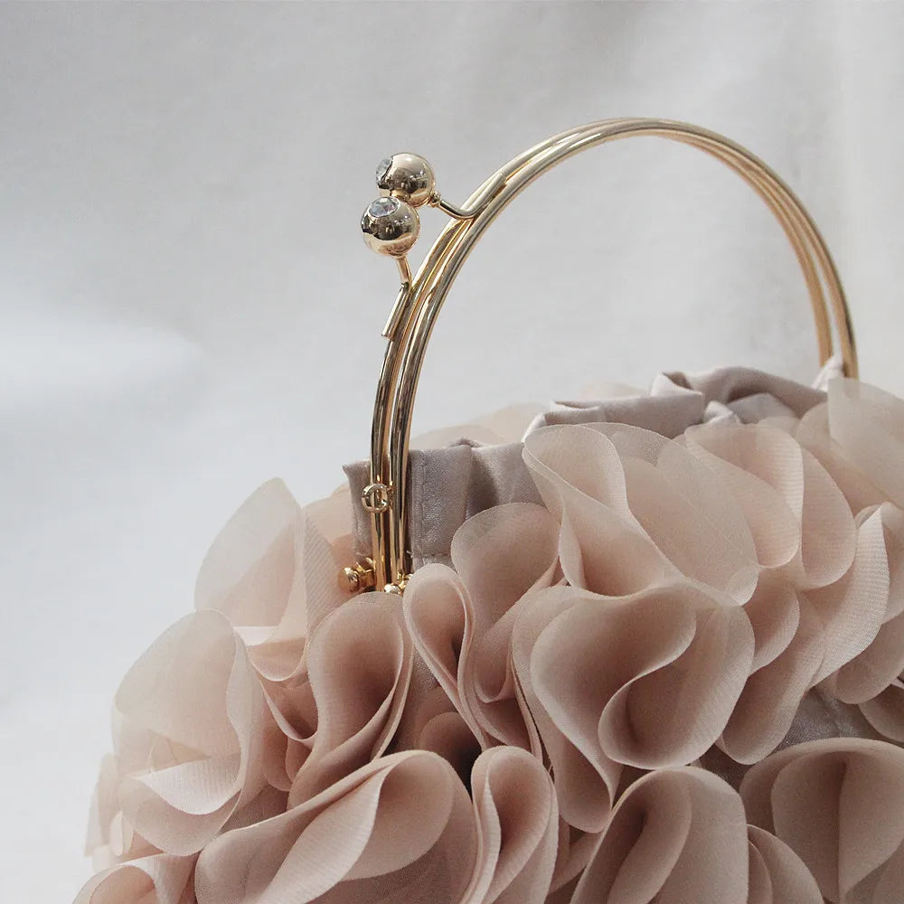 New Fashion Brand Handbags Women Flower Cute Bag Solid Luxury Champagne Bags Floral Bride Totes Cute Trendy Casual Day Clutch