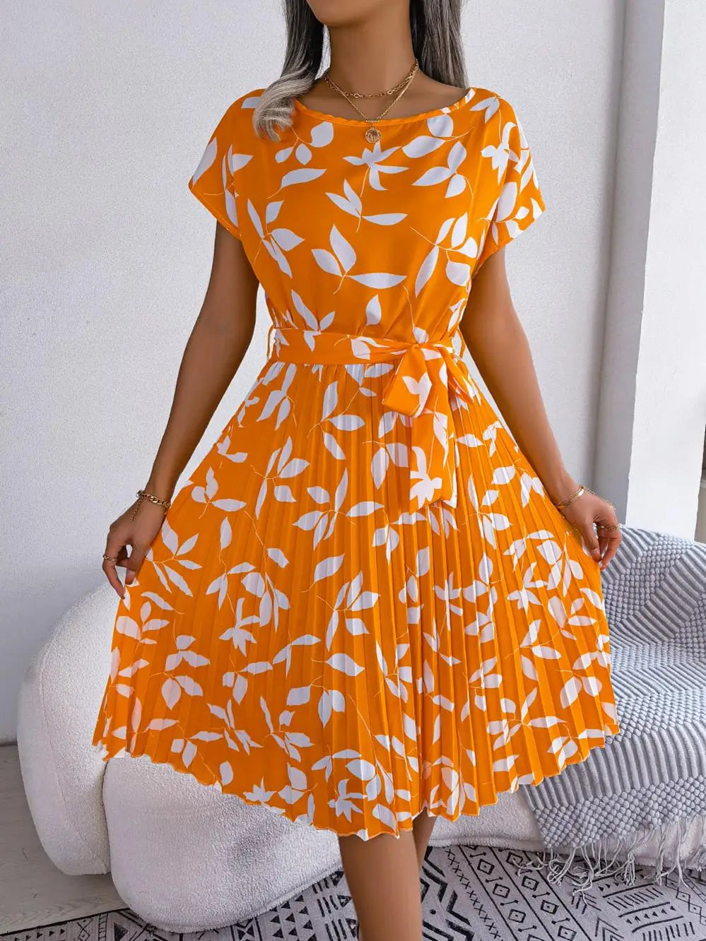 Women's Floral Pleated A Line Long Dress, Short Sleeve, High Waist, Chic, Spring, Summer
