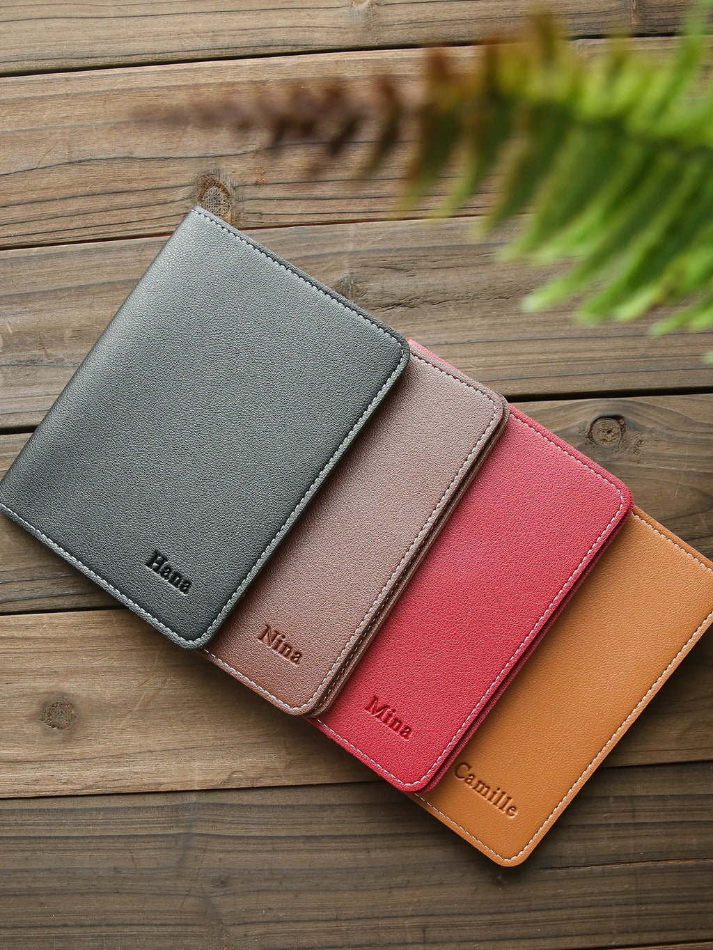 1PCS Custom Name Passport Holder Personalized Leather Passport Cove Customized Travel Accessories Handmade Gifts For Friends