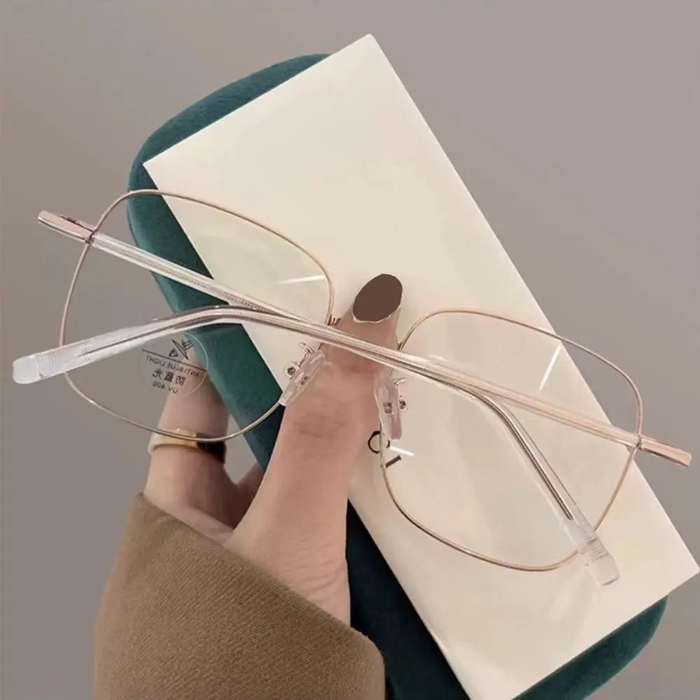 Metal Frame Myopia Glasses Frame Fashion Women Men Big Frame Anti-UV Blue Rays Glasses Ultra-light Vision Care Eyeglasses
