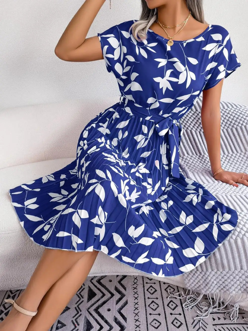 Women's Floral Pleated A Line Long Dress, Short Sleeve, High Waist, Chic, Spring, Summer