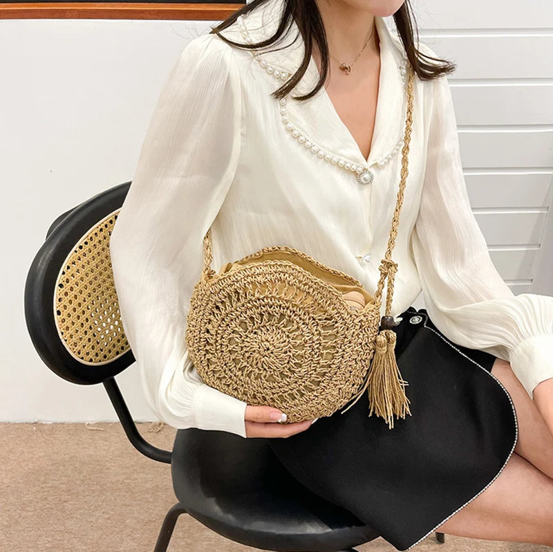 Fashion Hollow Out Shoulder Bags Casual Straw Crossbody Small Round Bag Purse Tassel Messenger Handbags bolsa feminina