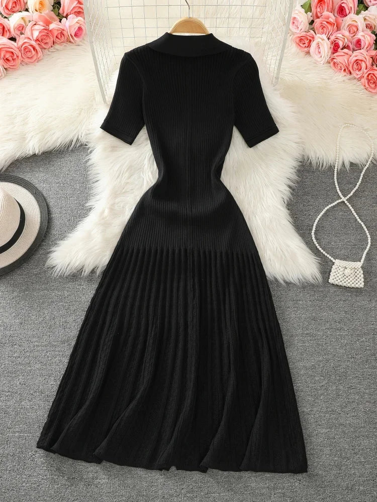 Summer 2024 New Women's Black Beige Single Breasted Knitted Long Dress Green Elegant Office Lady Short Sleeve Pleated Dress Chic