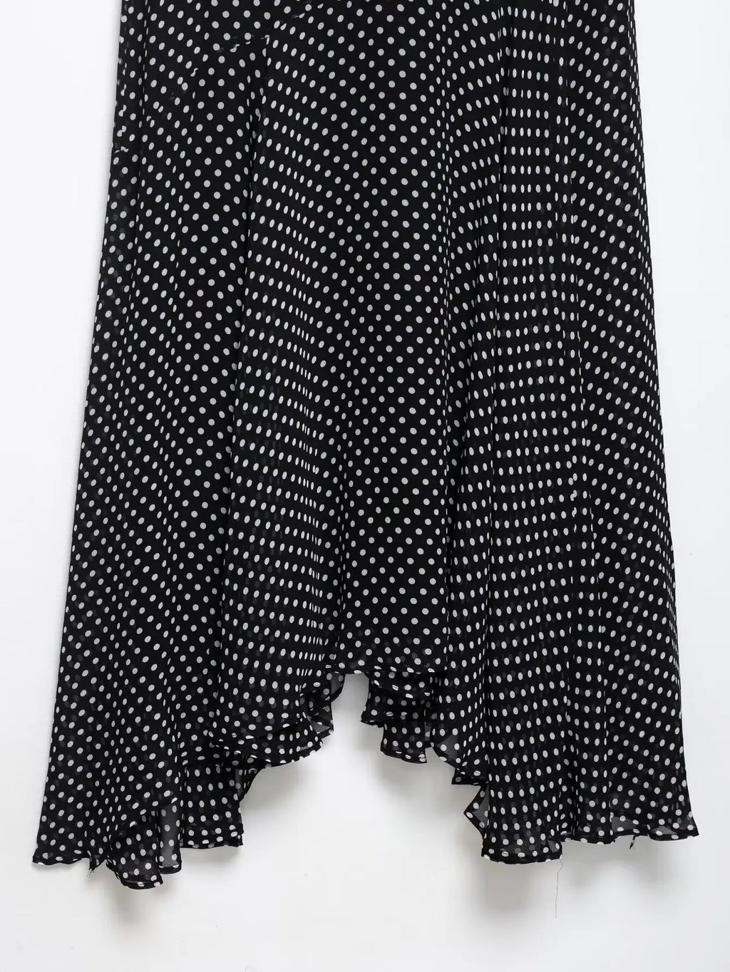 Women's Dresses New Spring 2025 Polka dot dress Sexy shoulders Irregular personality expanded maxi skirt Flowing  5289042