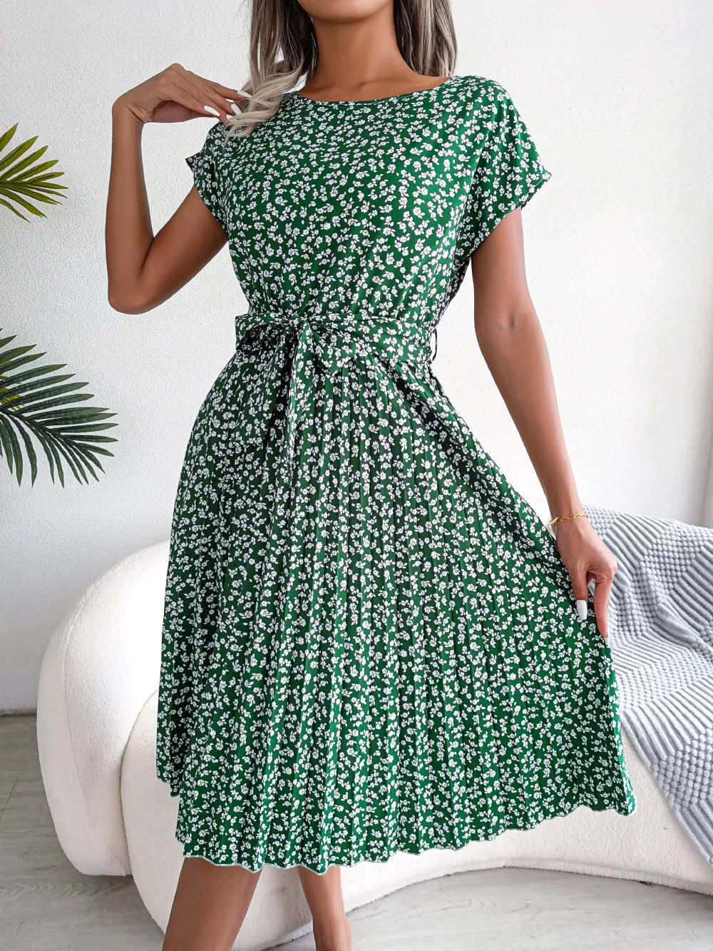 Women's Floral Pleated A Line Long Dress, Short Sleeve, High Waist, Chic, Spring, Summer