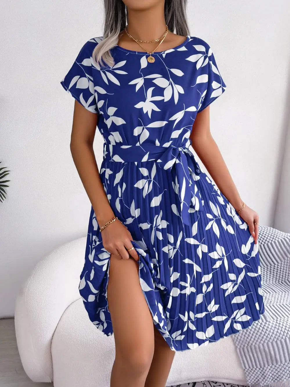 Women's Floral Pleated A Line Long Dress, Short Sleeve, High Waist, Chic, Spring, Summer