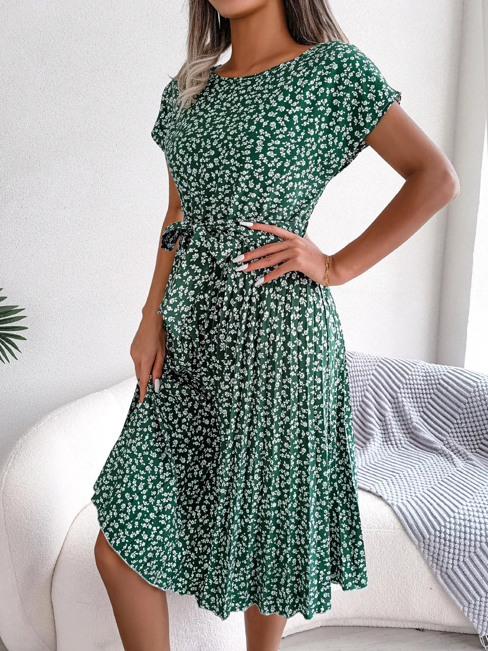 Women's Floral Pleated A Line Long Dress, Short Sleeve, High Waist, Chic, Spring, Summer