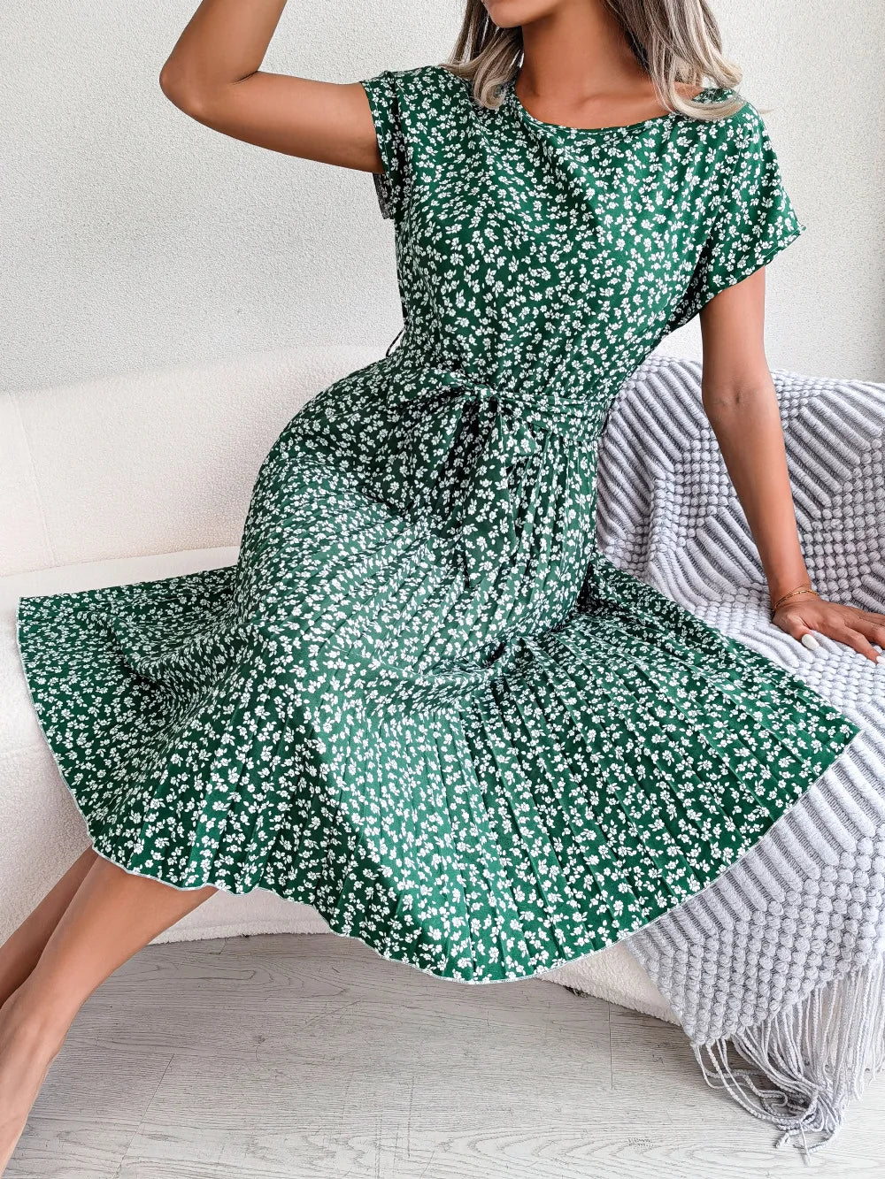 Women's Floral Pleated A Line Long Dress, Short Sleeve, High Waist, Chic, Spring, Summer