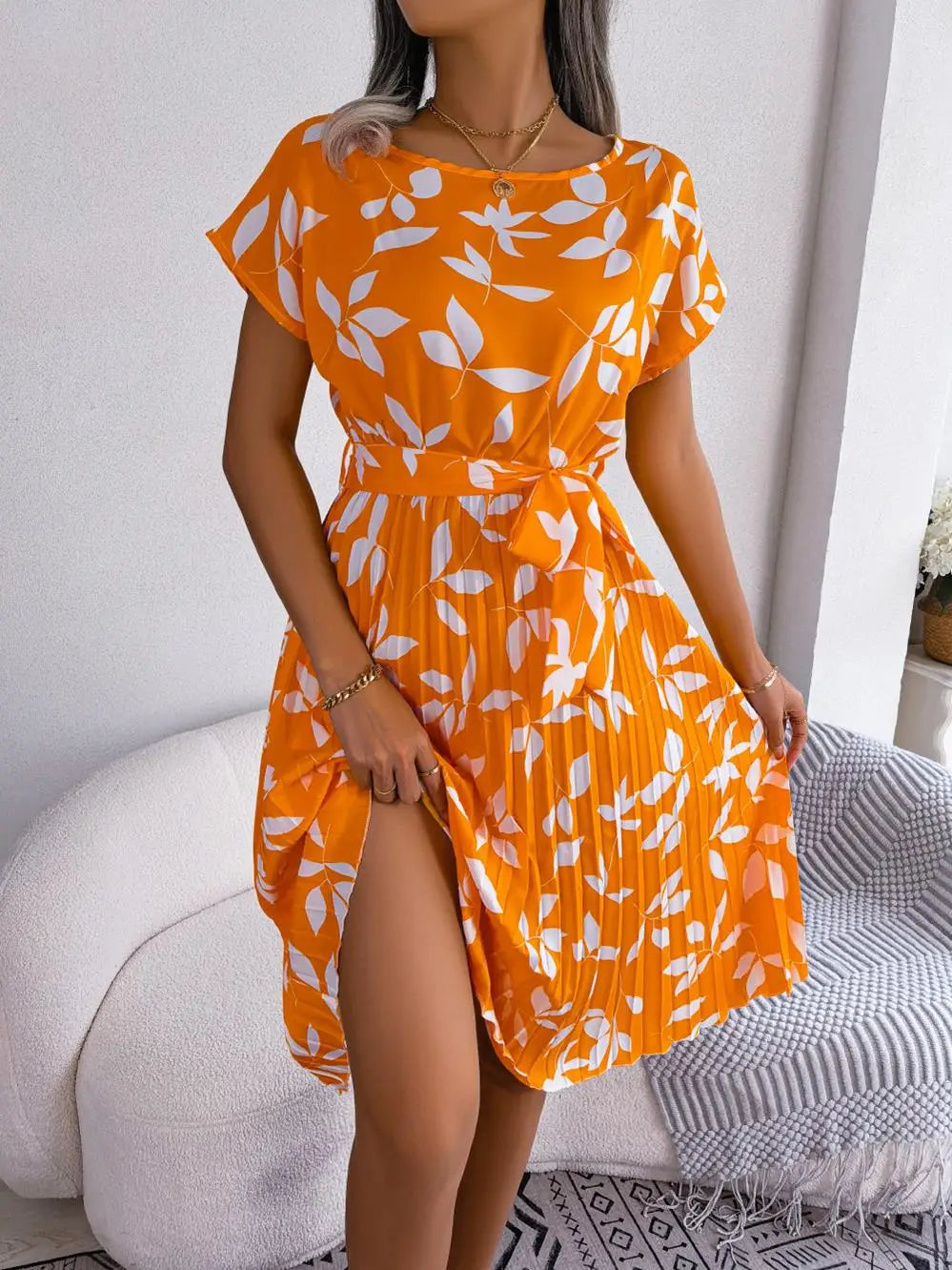 Women's Floral Pleated A Line Long Dress, Short Sleeve, High Waist, Chic, Spring, Summer