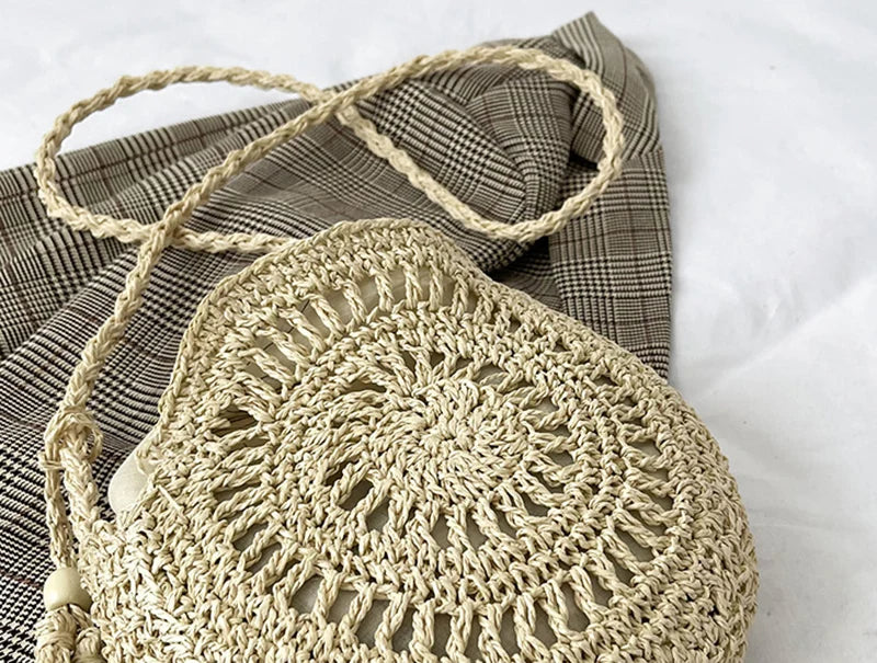 Fashion Hollow Out Shoulder Bags Casual Straw Crossbody Small Round Bag Purse Tassel Messenger Handbags bolsa feminina
