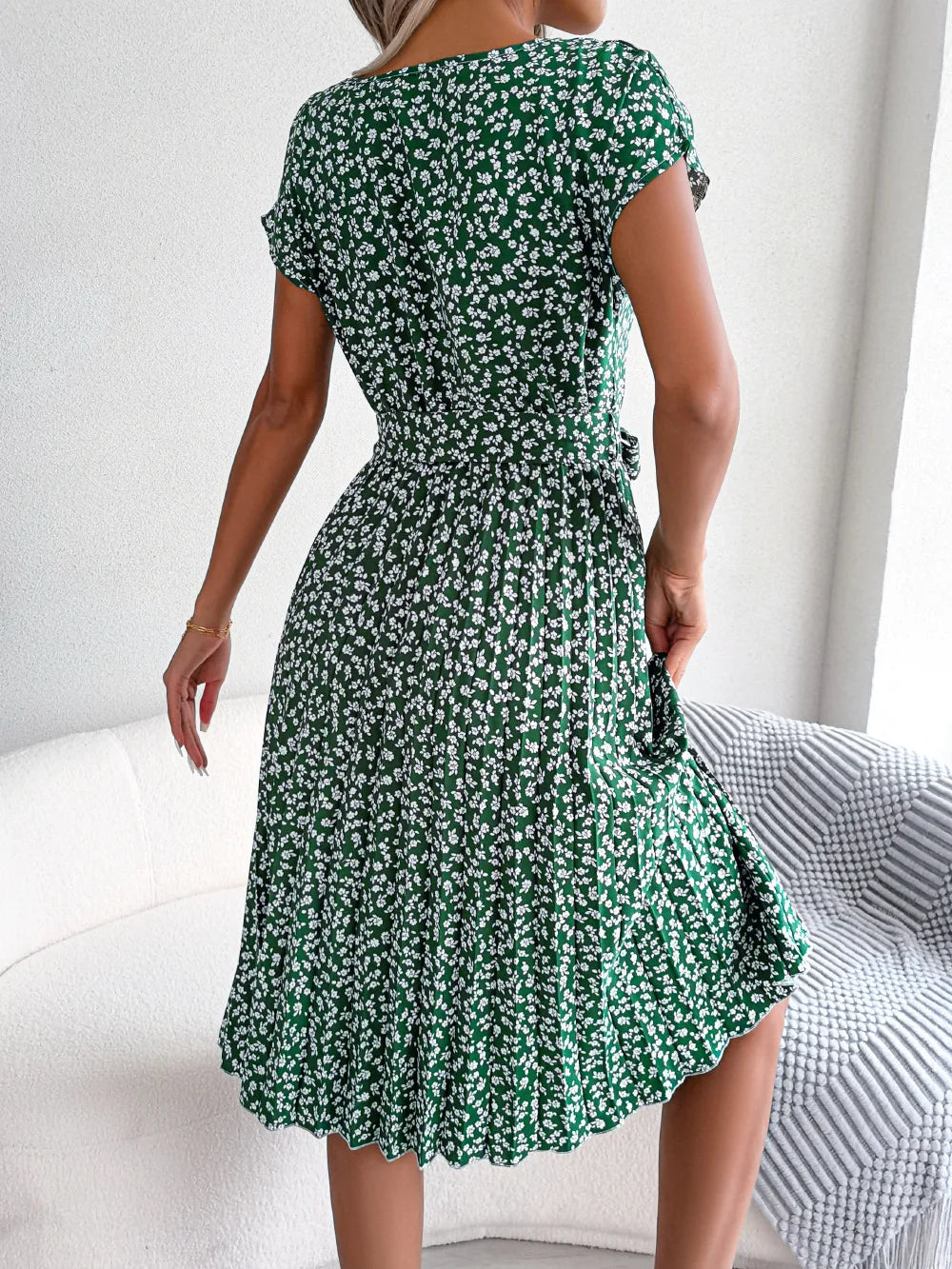 Women's Floral Pleated A Line Long Dress, Short Sleeve, High Waist, Chic, Spring, Summer